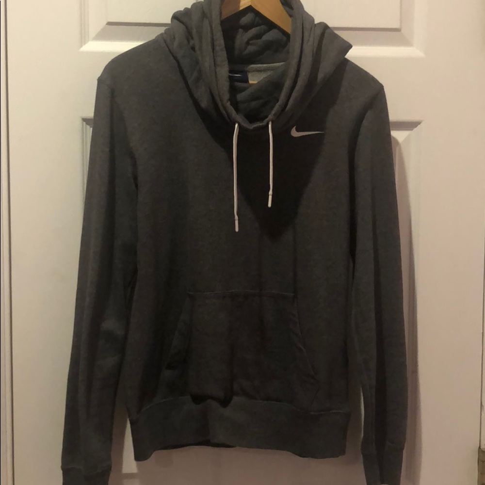 GREY NIKE HOODIE